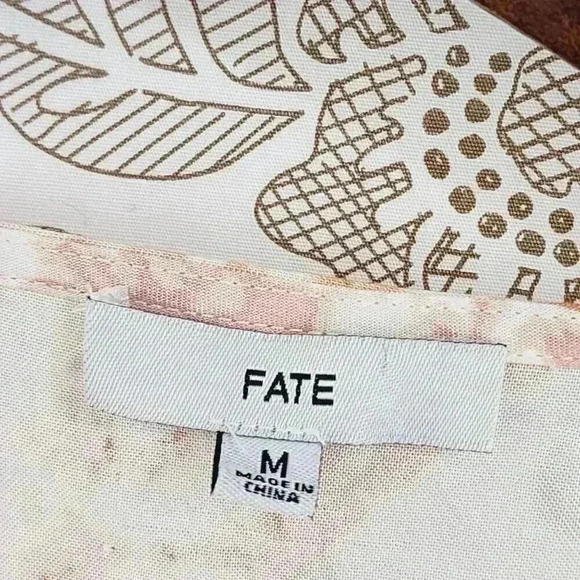 Anthropologie Fate Tie-Dye Kimono Sleeve Wrap Romper M Pastel Multicolor - Picture 4 of 8